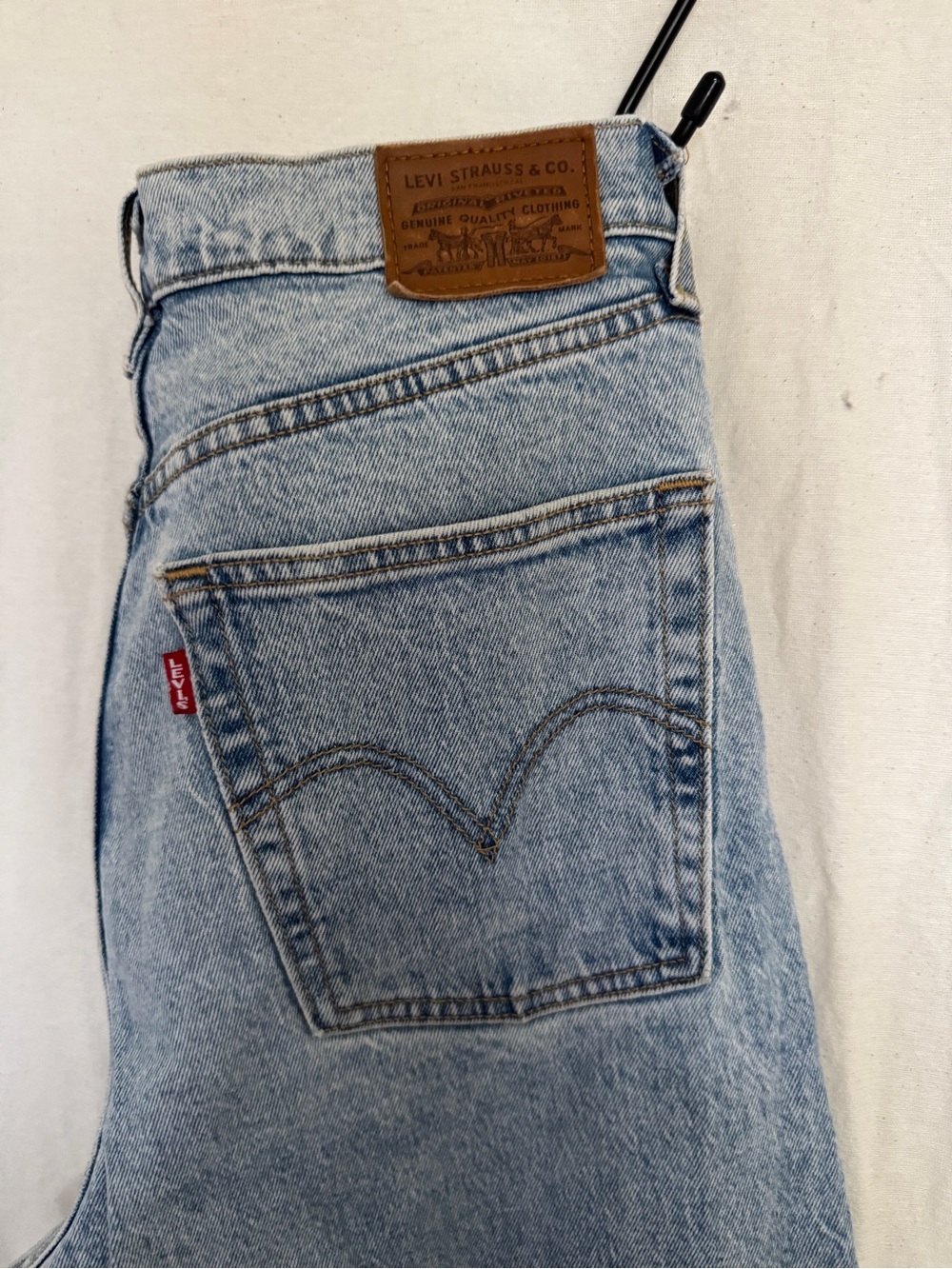 Levi's Ribcage Straight Ankle - Picture 2 of 3